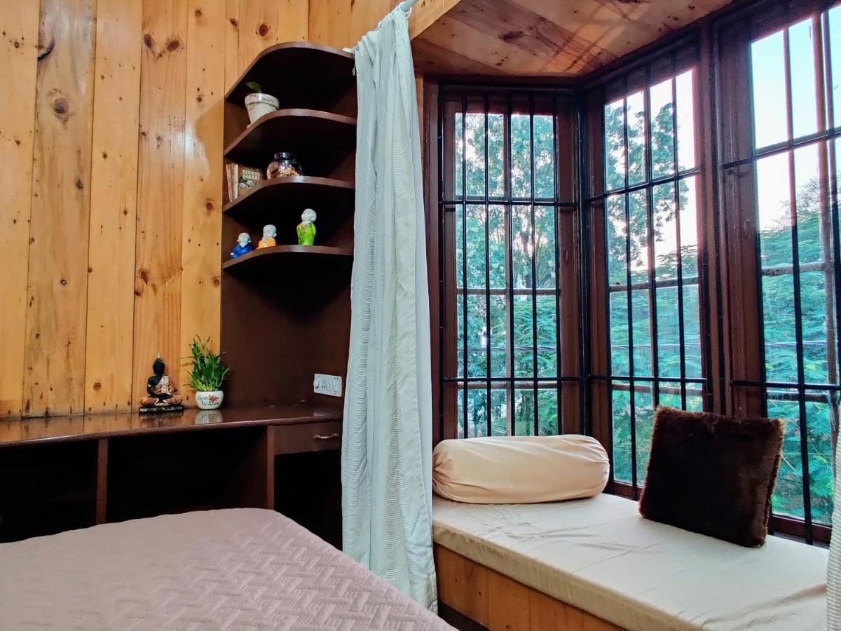 The Rustic Manor - Homestay バンガロール エクステリア 写真
